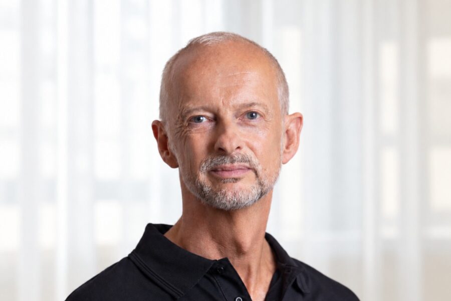 Plastikkirurg hos AK Aesthetics Jesper Trillingsgaard