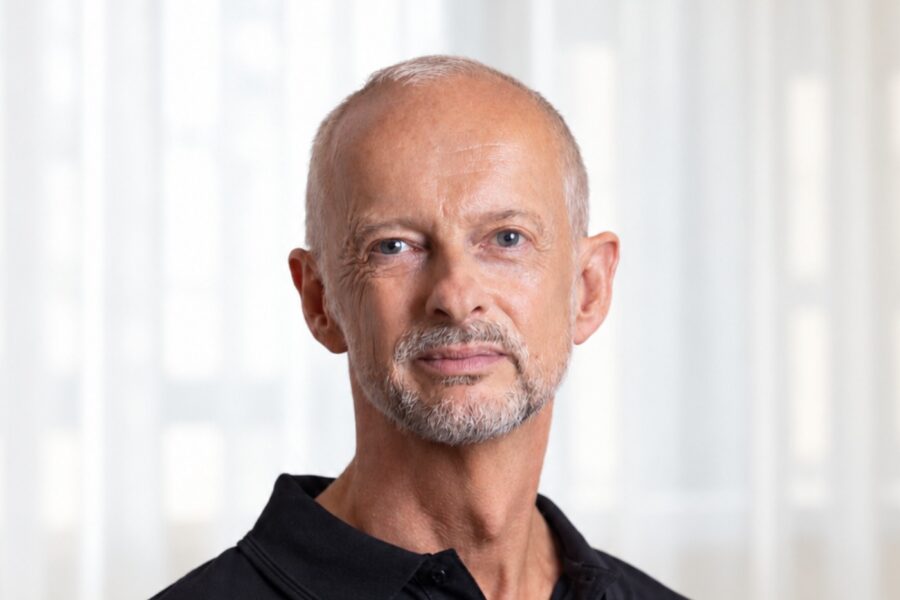 Plastikkirurg hos AK Aesthetics Jesper Trillingsgaard